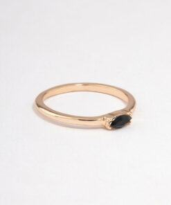 Black Oval Stone Ring