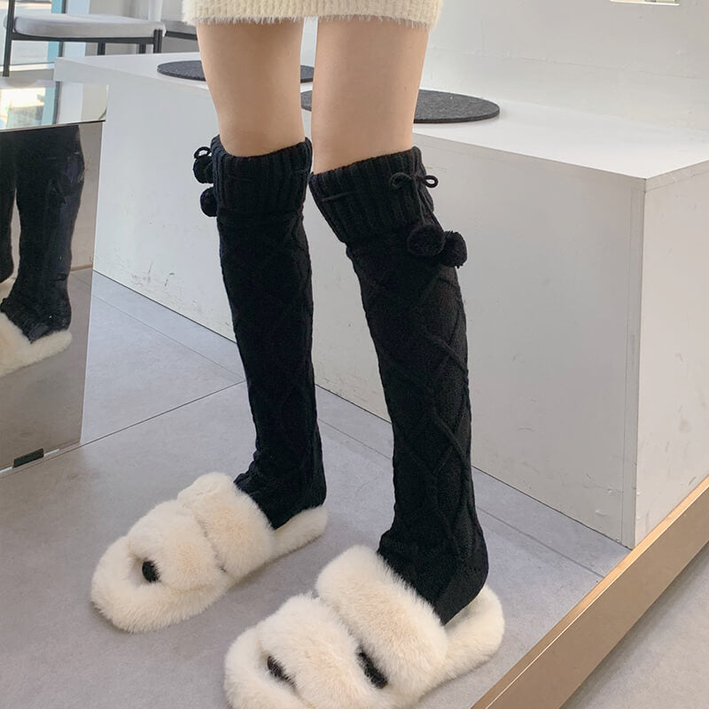 Fluffy warm pompon stockings - Image 8