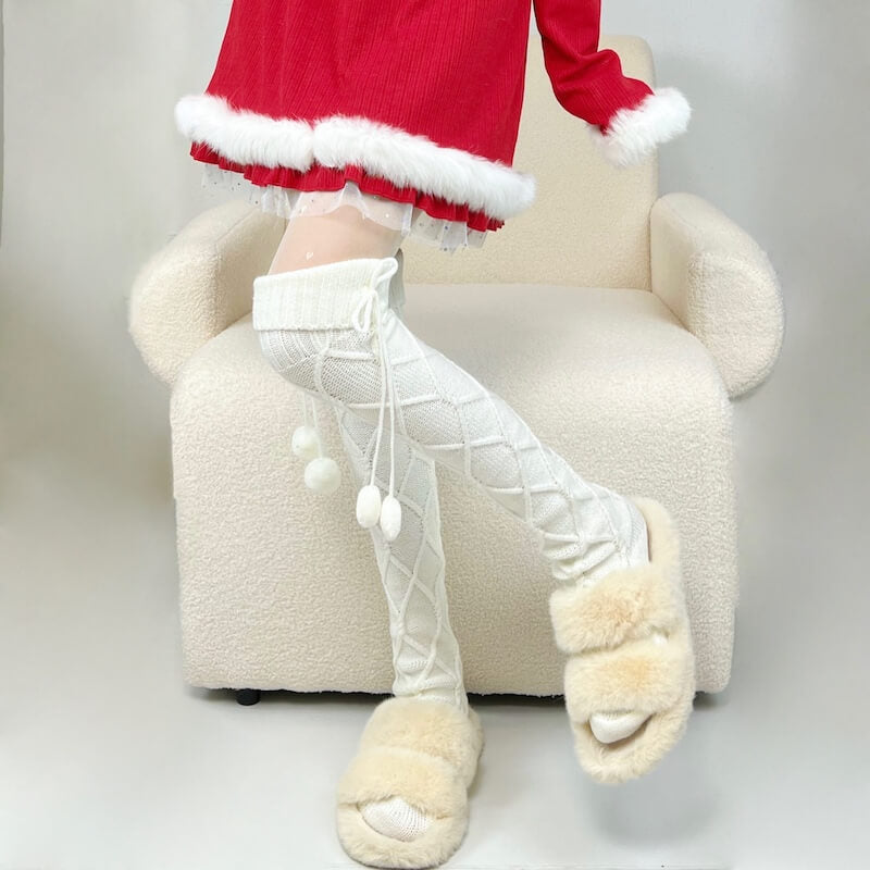 Fluffy warm pompon stockings - Image 5